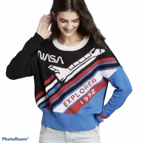 Well Worn NWOT NASA Explorer 1992 Knit Sweater Size M Ugly Holiday Sweater - Picture 1 of 8